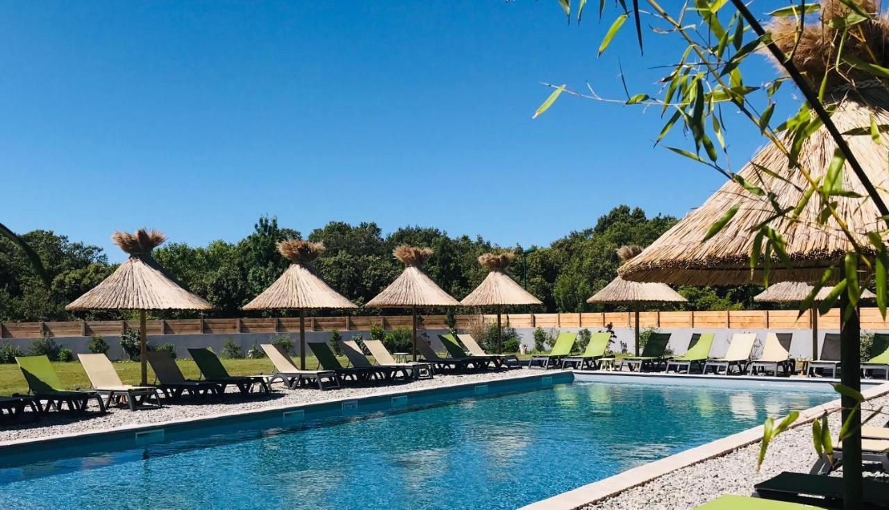 Lodges En Provence - Ecogites & Restaurant Insolites Richerenches Exterior foto