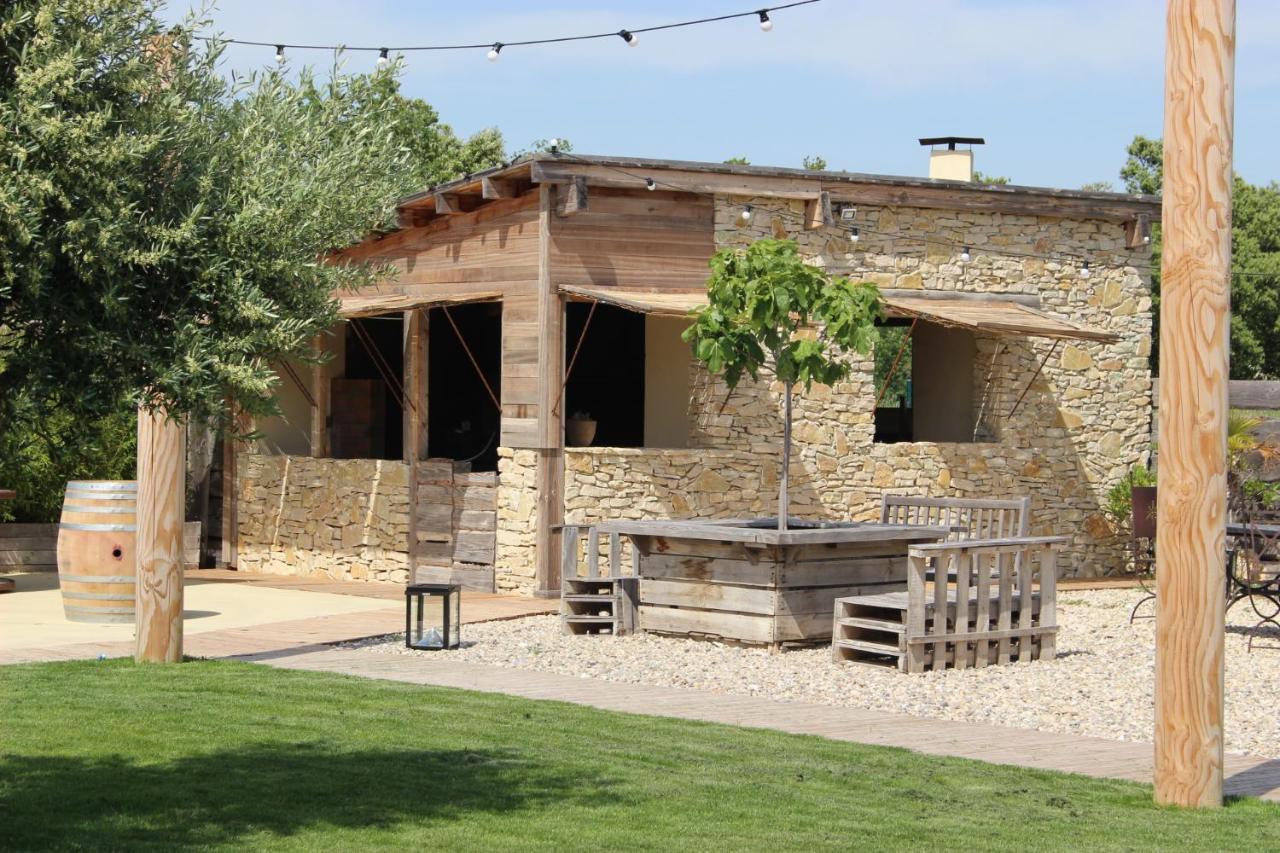 Lodges En Provence - Ecogites & Restaurant Insolites Richerenches Exterior foto